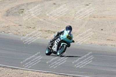 media/Apr-20-2025-CVMA (Sun) [[39090e8767]]/Race 11-500-350 Supersport (Holeshot)/